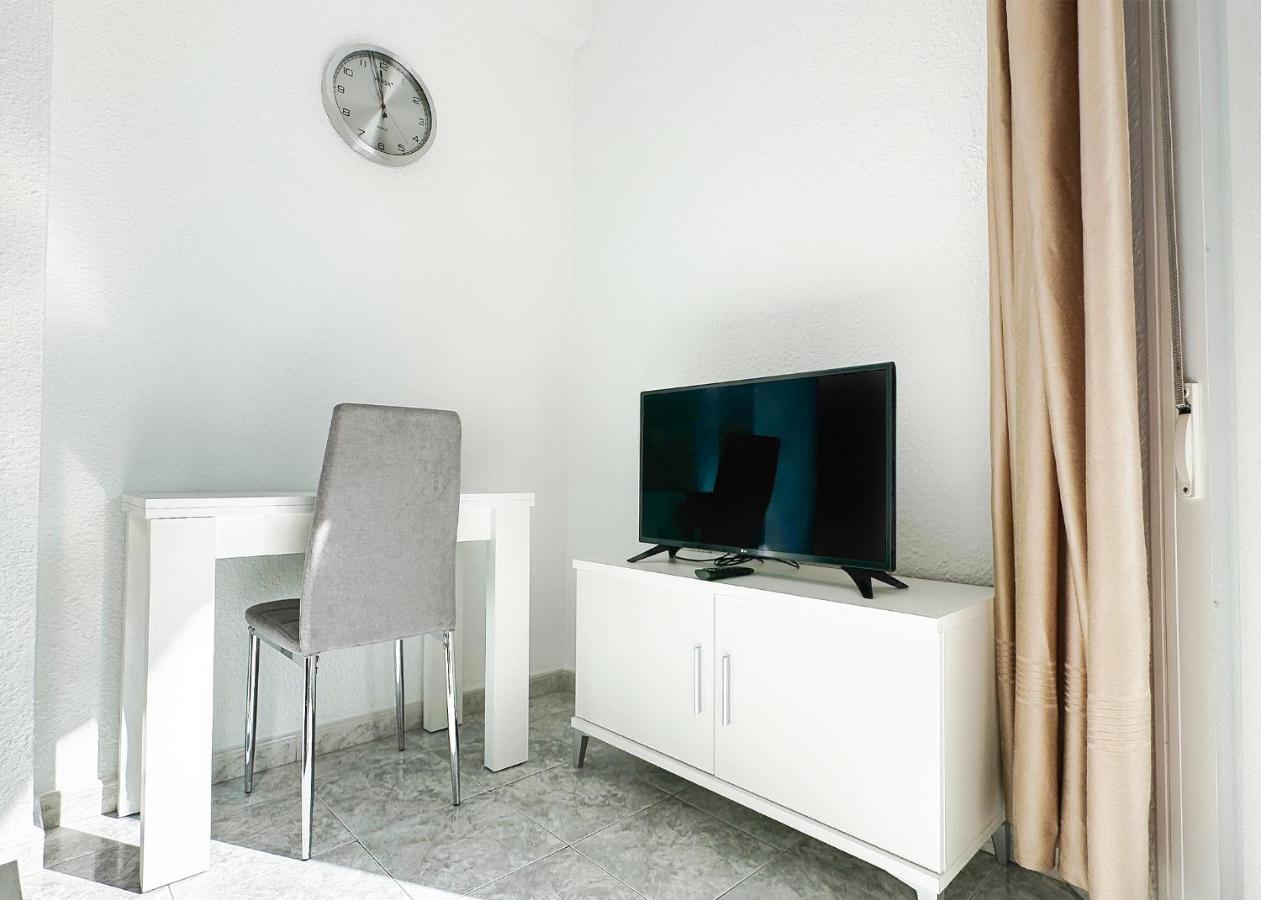 Skol 131 - Studio At Skol Building In Marbella Centre With Sea Views. Kültér fotó